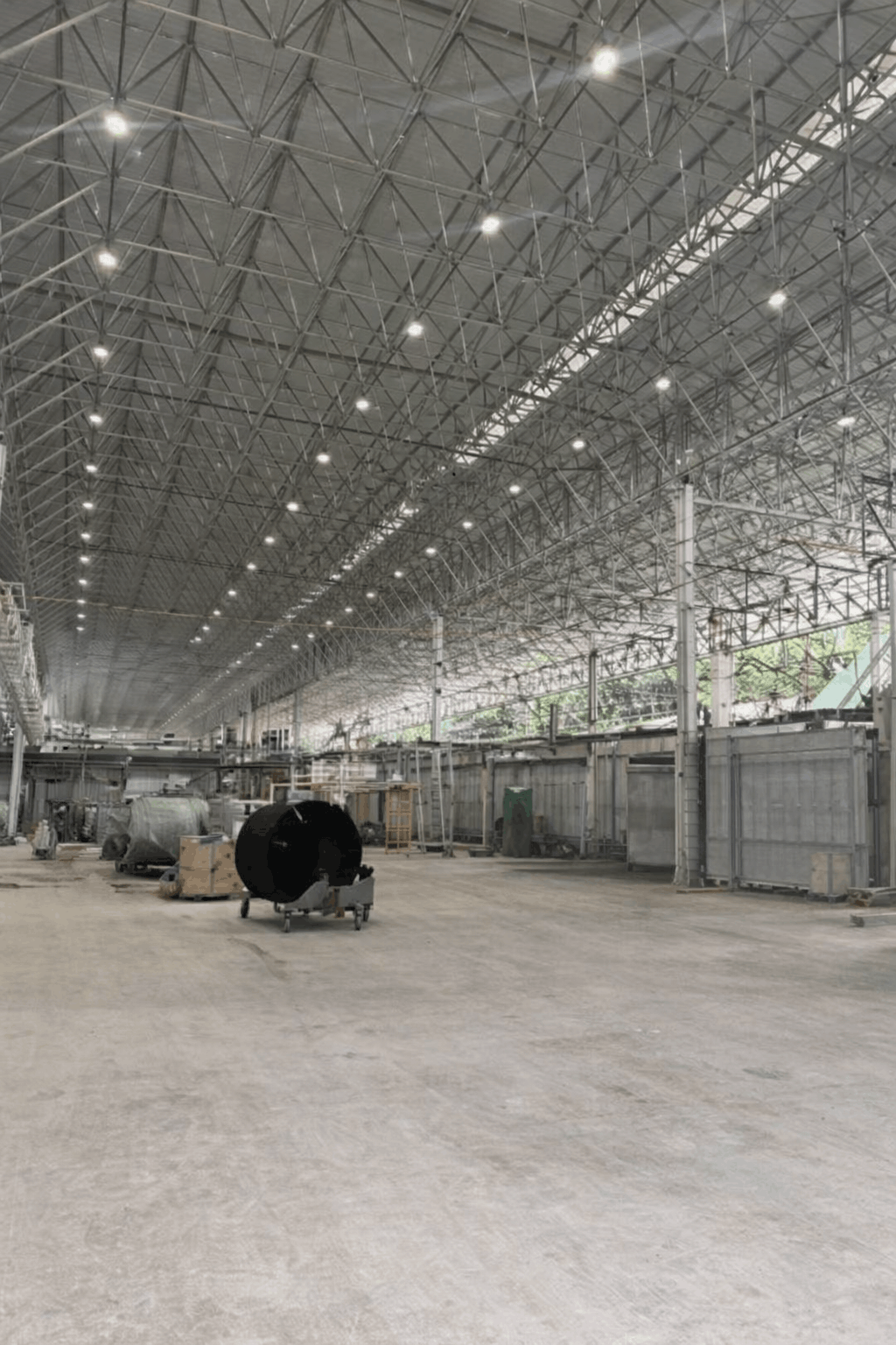 Fabricação de treliça metálica em aço carbono para cobertura industrial.